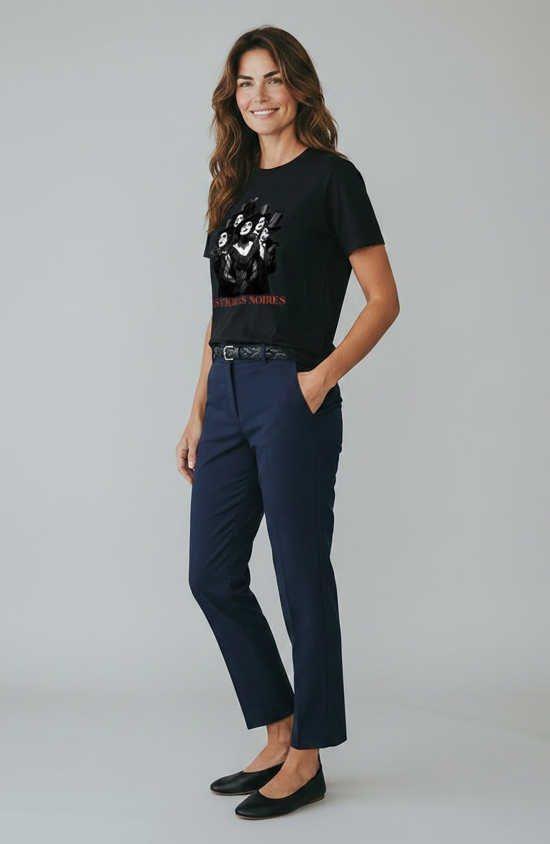 LE Salon Noir Collection