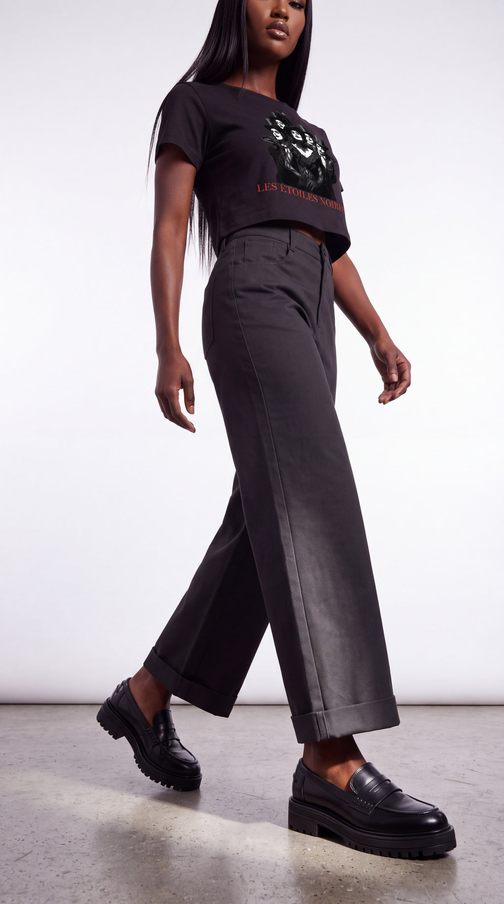 Women's Fitted Crop Graphic Tee | LES ÉTOILES NOIRES