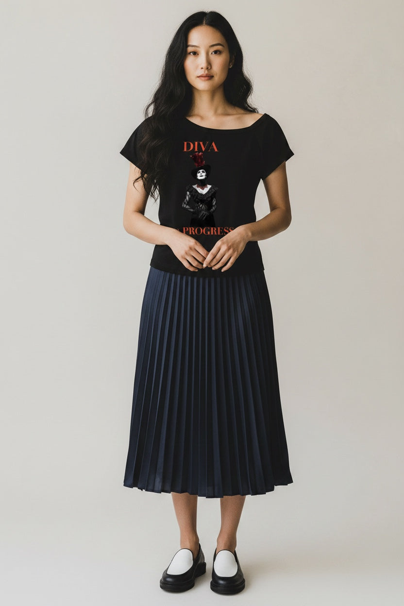 Women’s Off-the-Shoulder Tee | DIVA IN PROGRESS | LE SALON NOIR COLLECTION