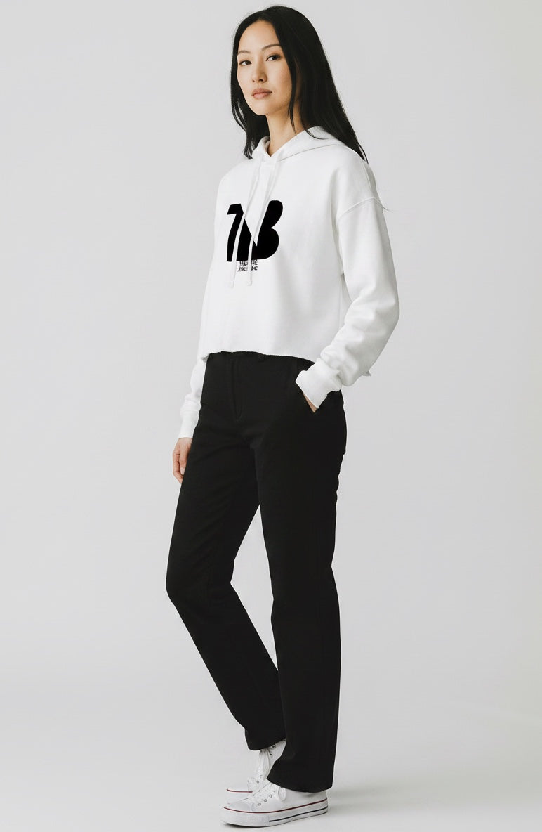 THEATRE NOIR BLANC Damen Signature Cropped Hoodie